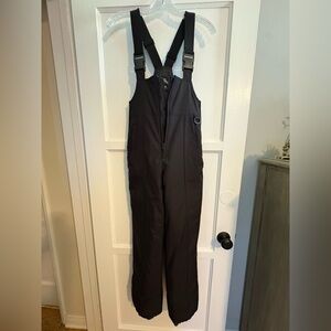 Boys ski/snow jumper size 16. Black. Great condition.